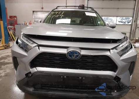 2022 Toyota Rav4 Hybrid Xle z USA, uszkodzony, nr VIN JTMRWRFV0ND150185